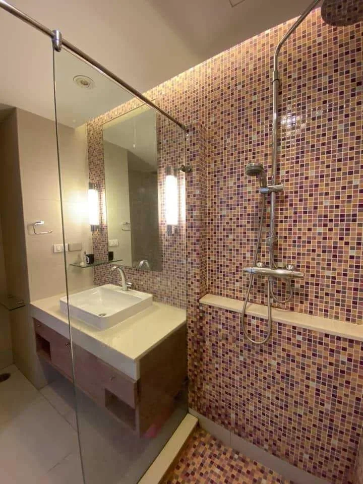 Property photos for Villa Rachatewi