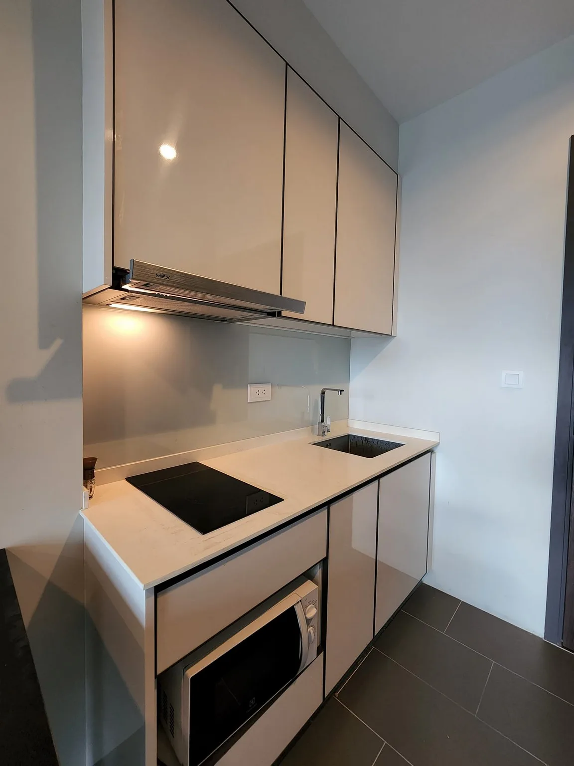 Property photos for C Ekkamai
