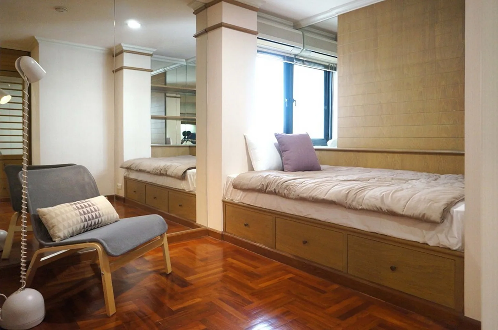 Property photos for Green Point Silom
