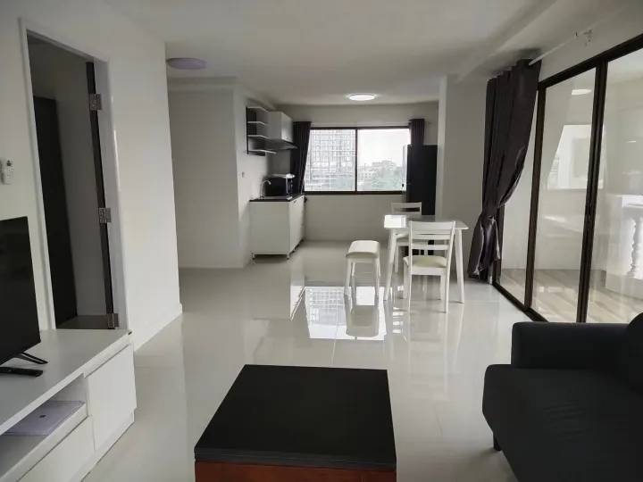 Property photos for 38 Mansion