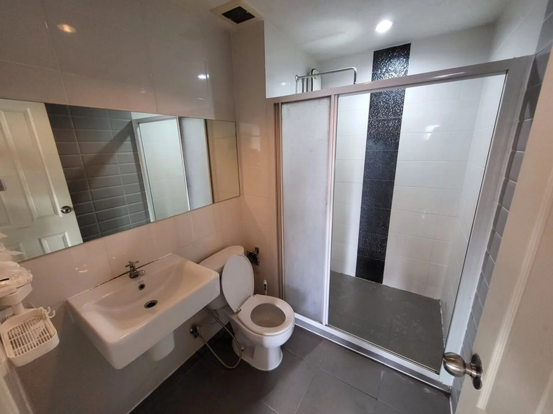 Property photos for Aspire Rama 9