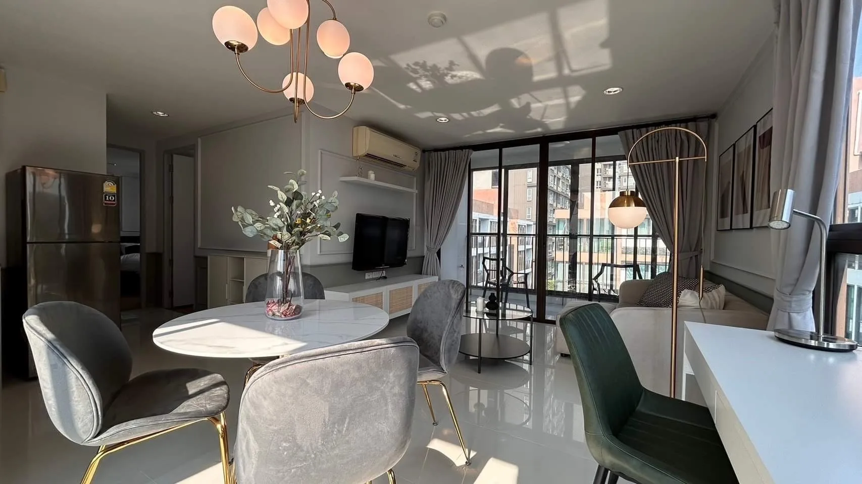 Property photos for Ideo Blucove Sathorn