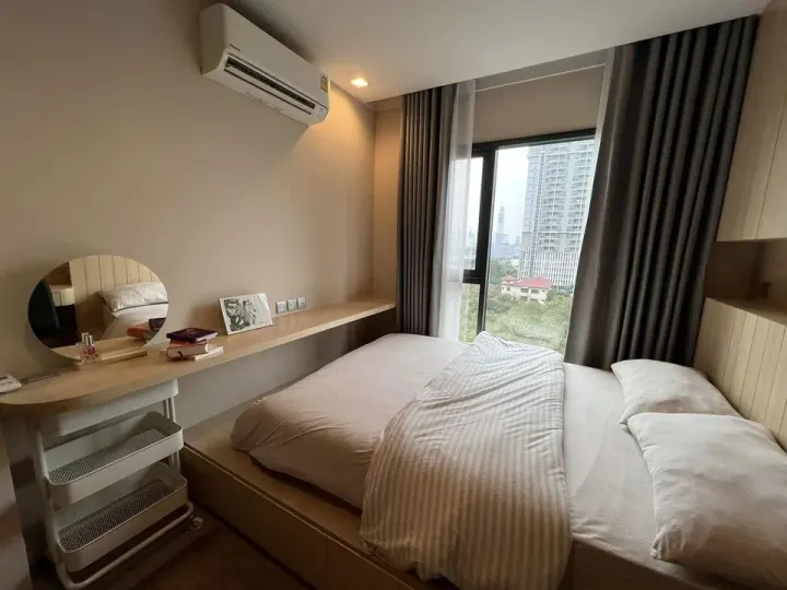 Property photos for Life Asoke Hype