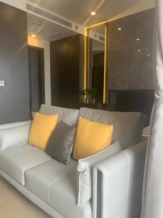 Property photos for Ashton Asoke