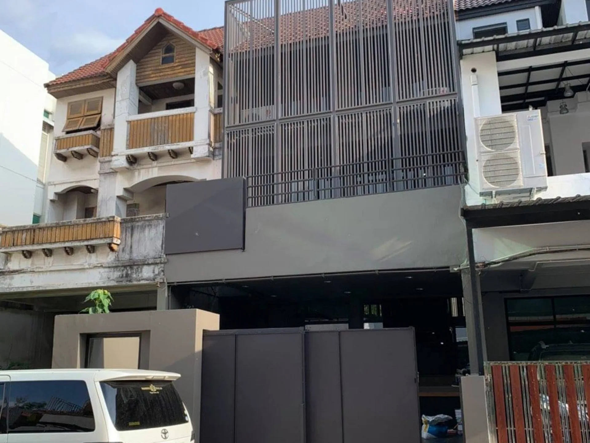 Property photos for Office Rama 9 Soi 19