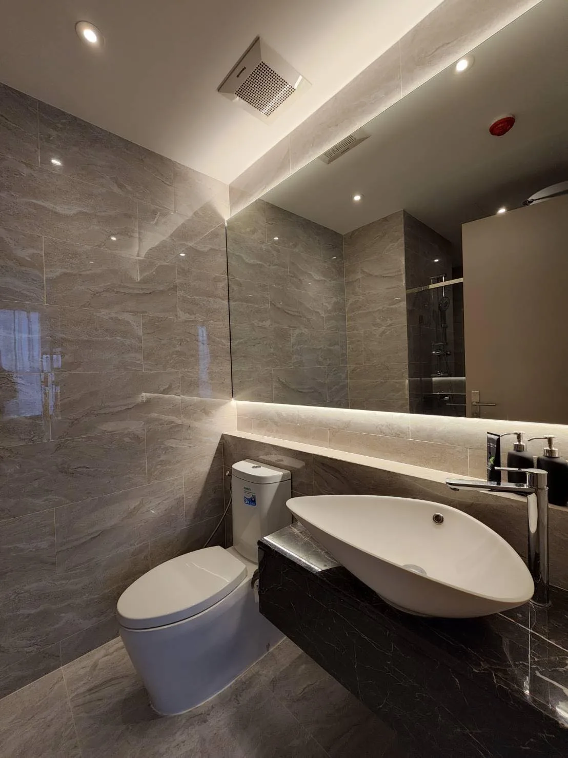Property photos for ASHTON Asoke - Rama 9