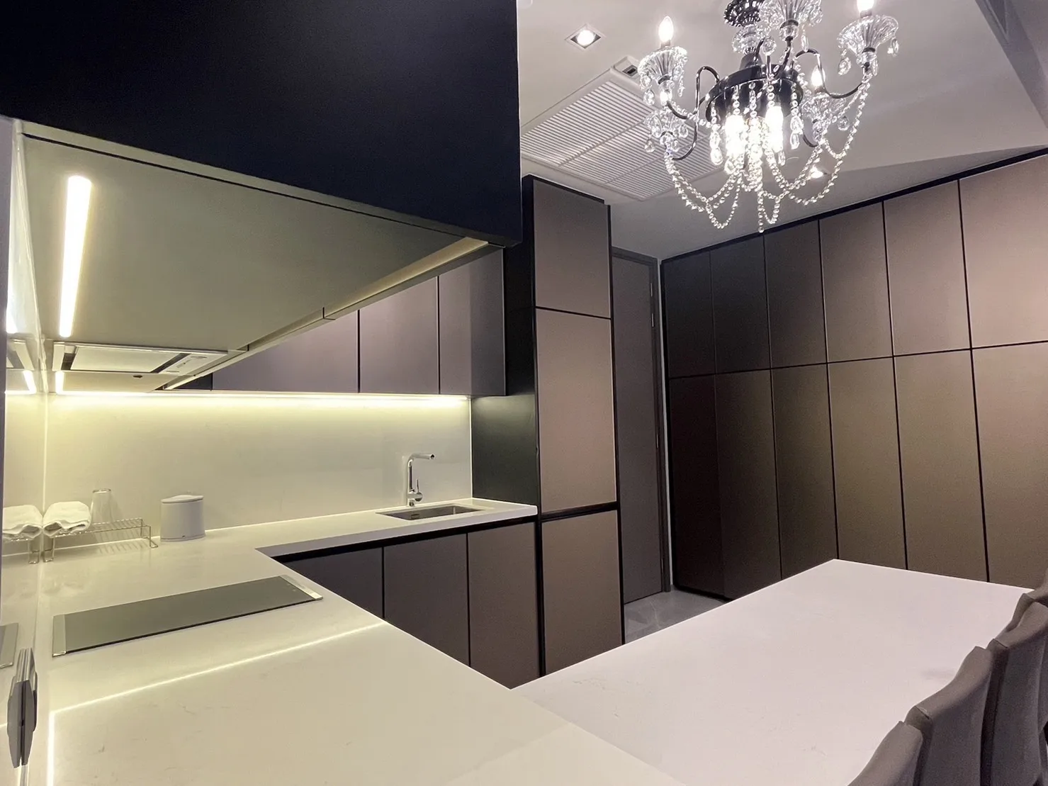 Property photos for Hyde Heritage Thonglor