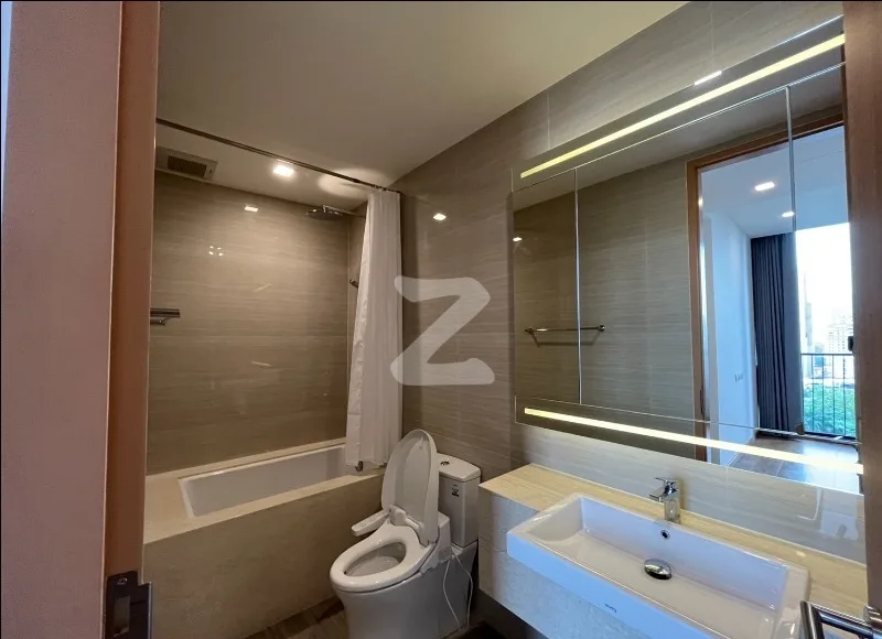 Property photos for Noble BE 33
