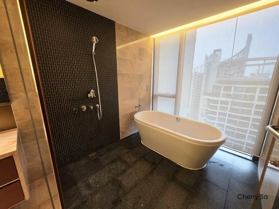 Property photos for Hansar Rajdamri