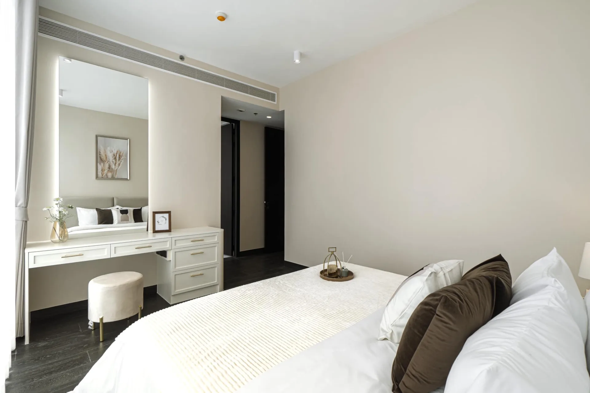Property photos for Tait Sathorn 12