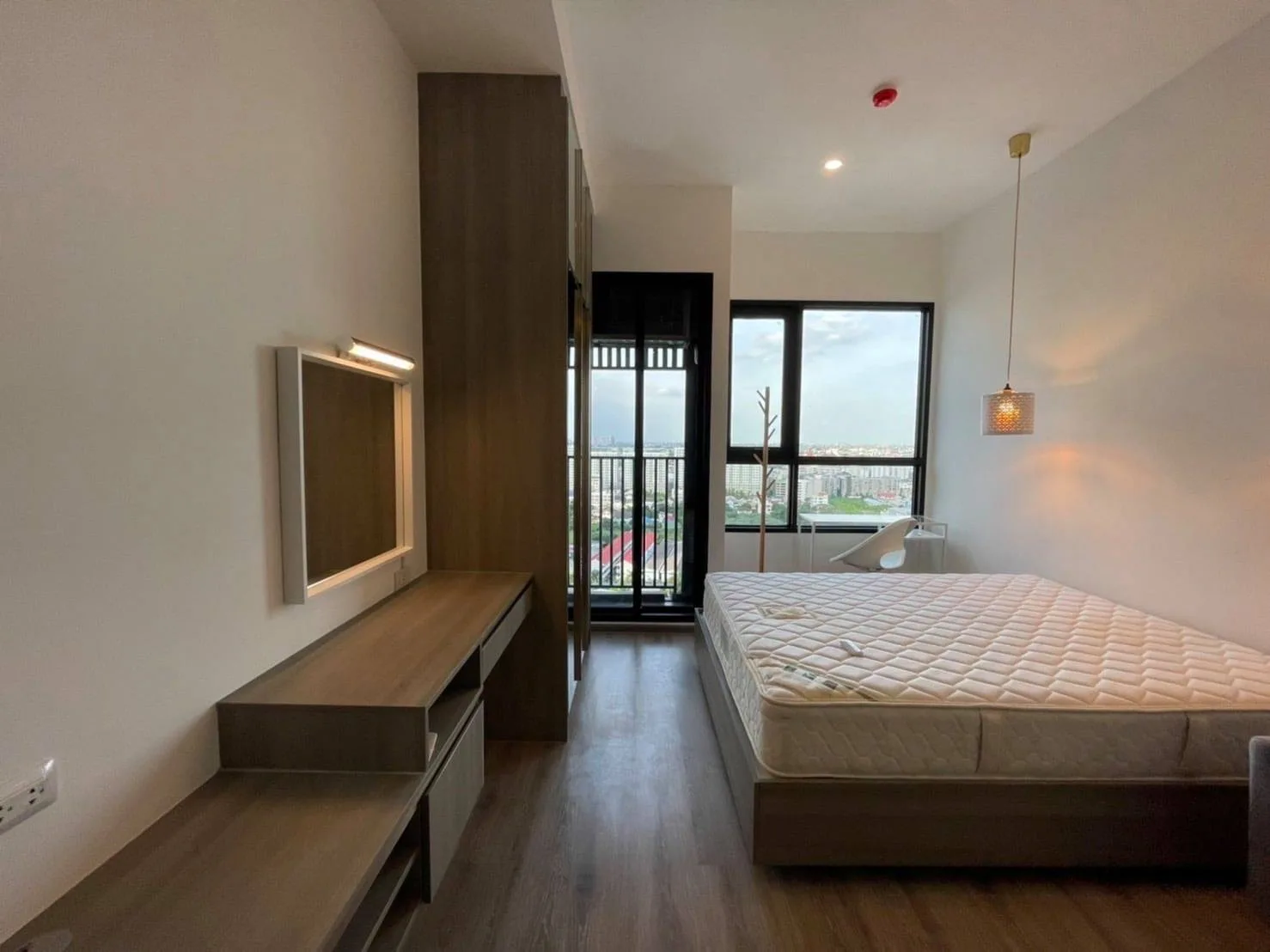 Property photos for Knightsbridge Prime Onnut