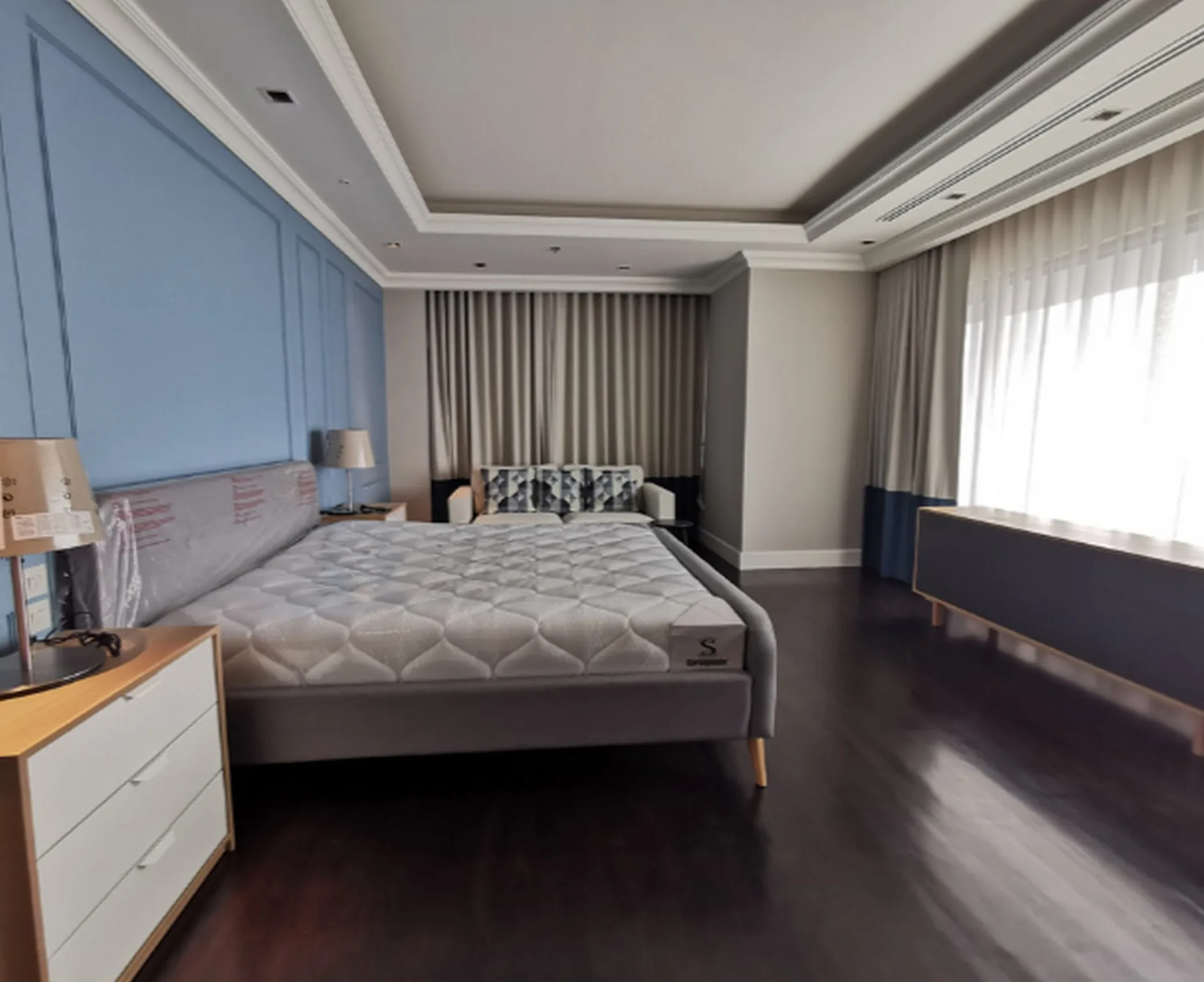 Property photos for Amanta Lumpini