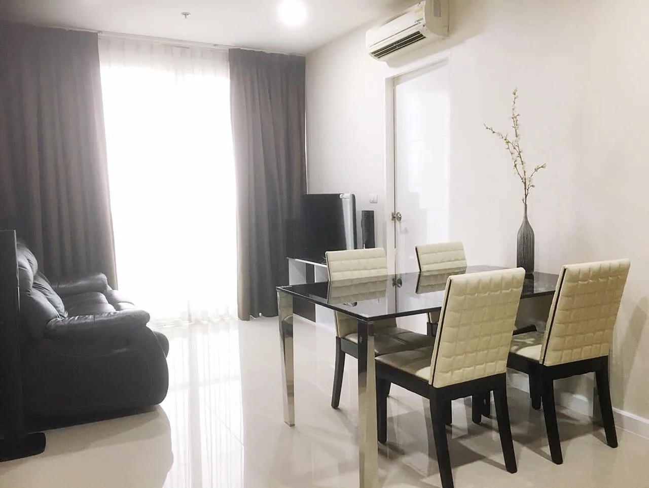 Property photos for Ideo Mix Phaholyothin