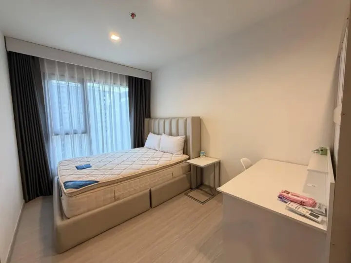 Property photos for Life Asoke Hype