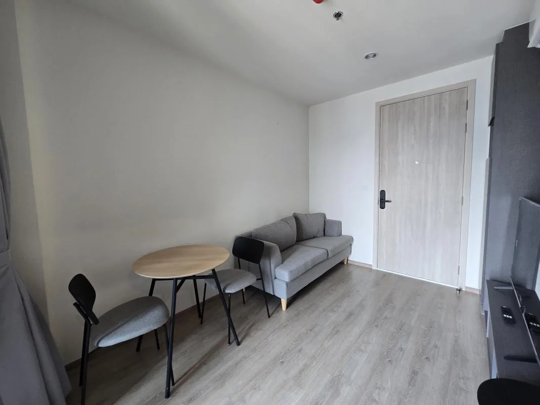 Property photos for Nue District R9