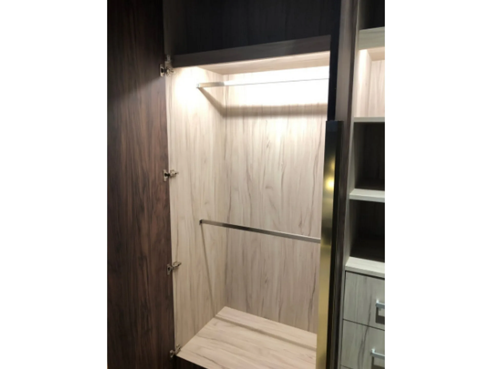Property photos for Ashton Silom