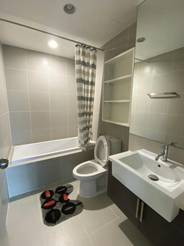 Property photos for Noble Remix