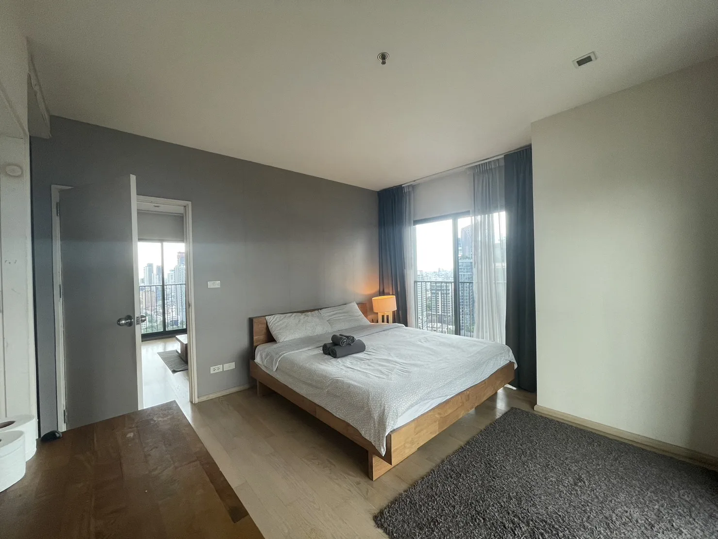 Property photos for Noble Remix