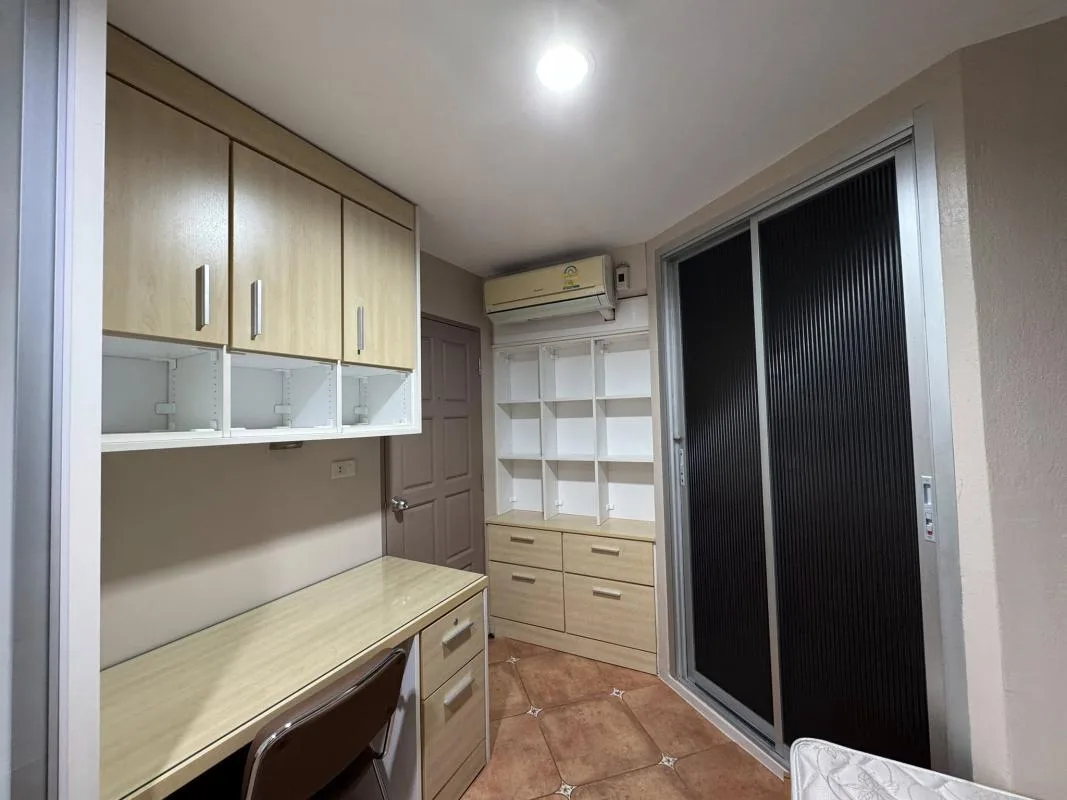 Property photos for Silom Park View