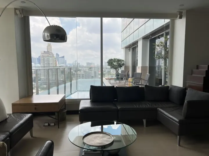 Property photos for Le Raffine Jambunuda Sukhumvit 31