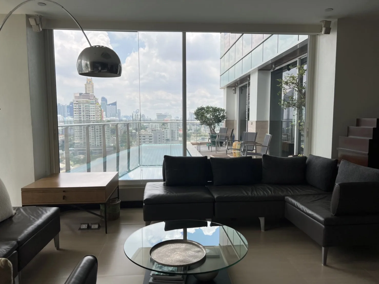 Property photos for Le Raffine Jambunuda Sukhumvit 31