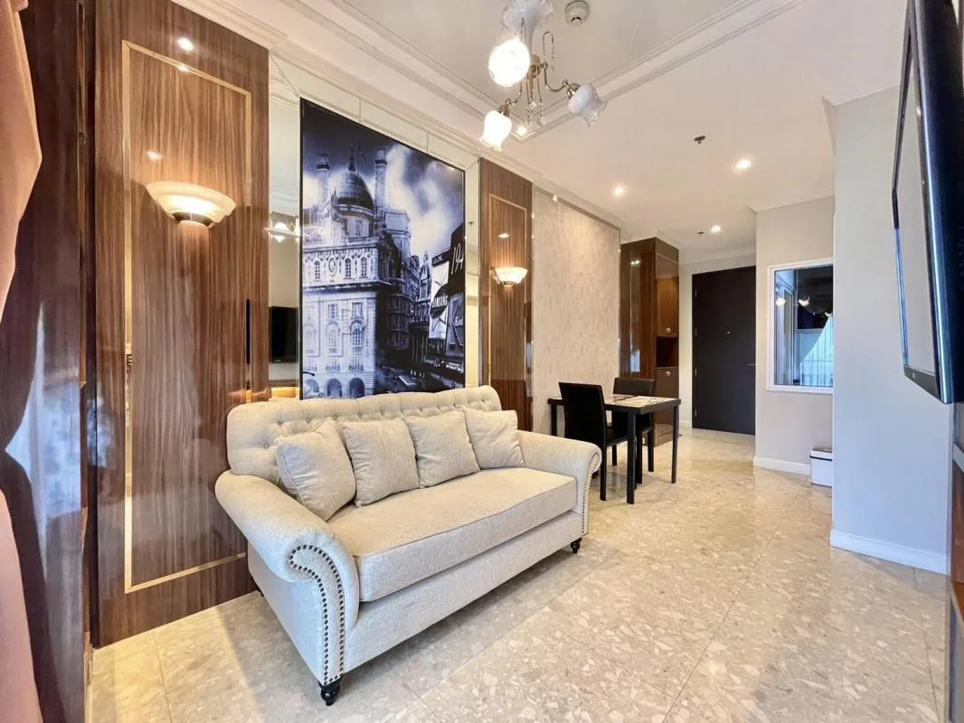 Property photos for The Crest Sukhumvit 34