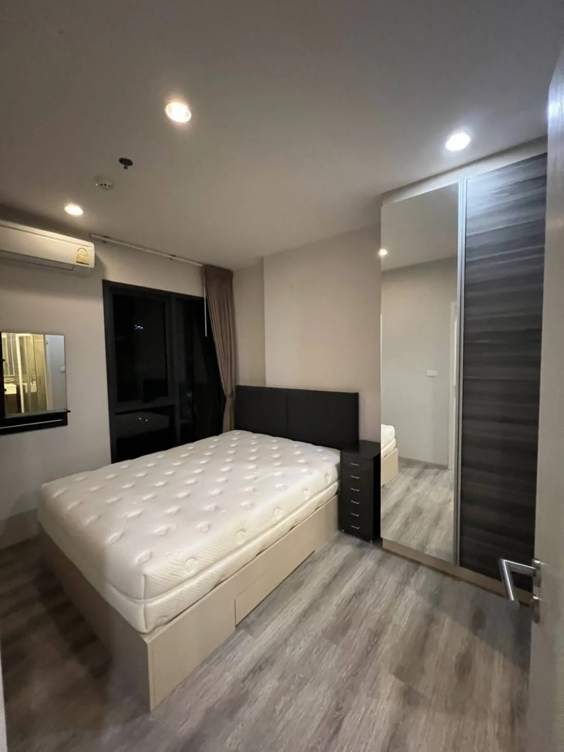 Property photos for Centric Ari Station