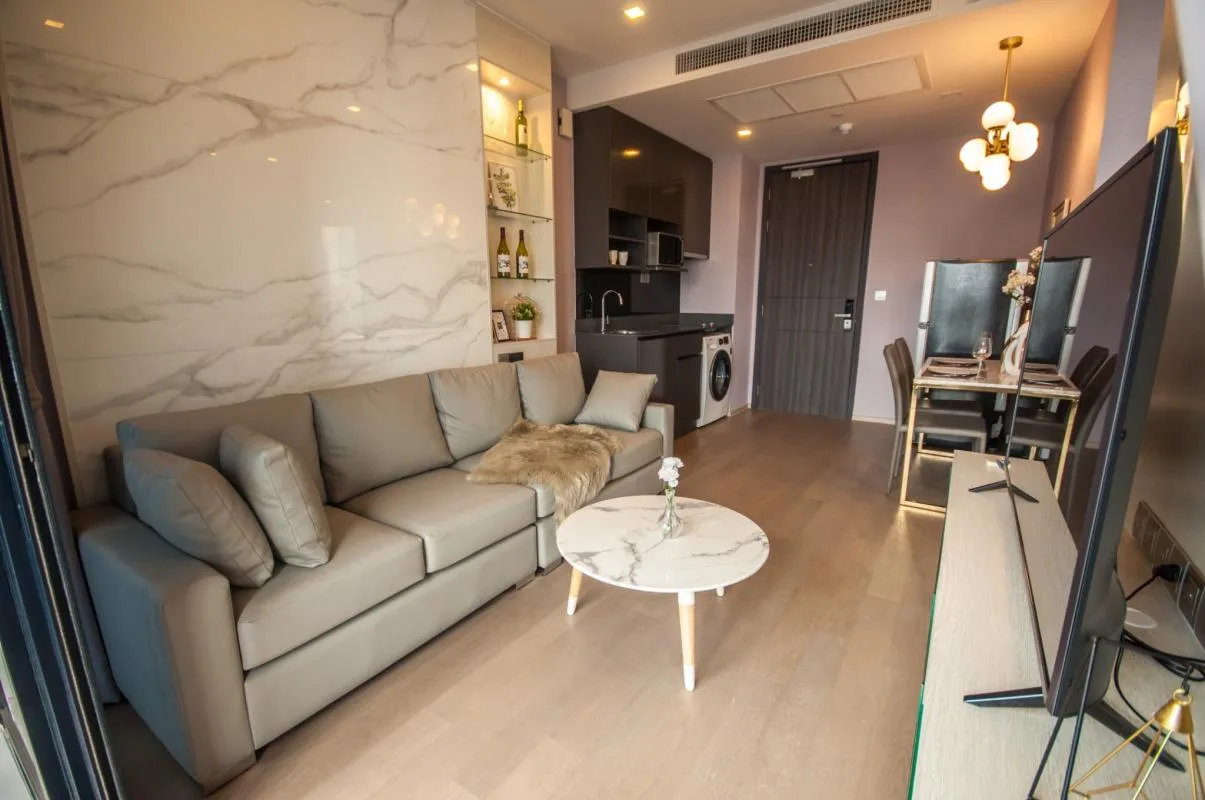 Property photos for Ashton Asoke