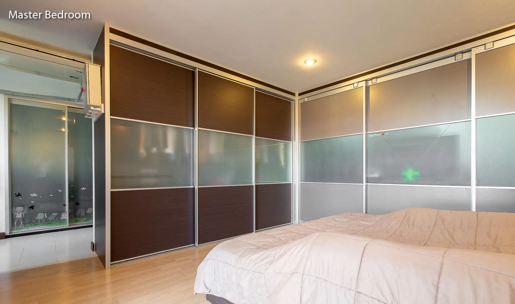 Property photos for Petch 9 Tower