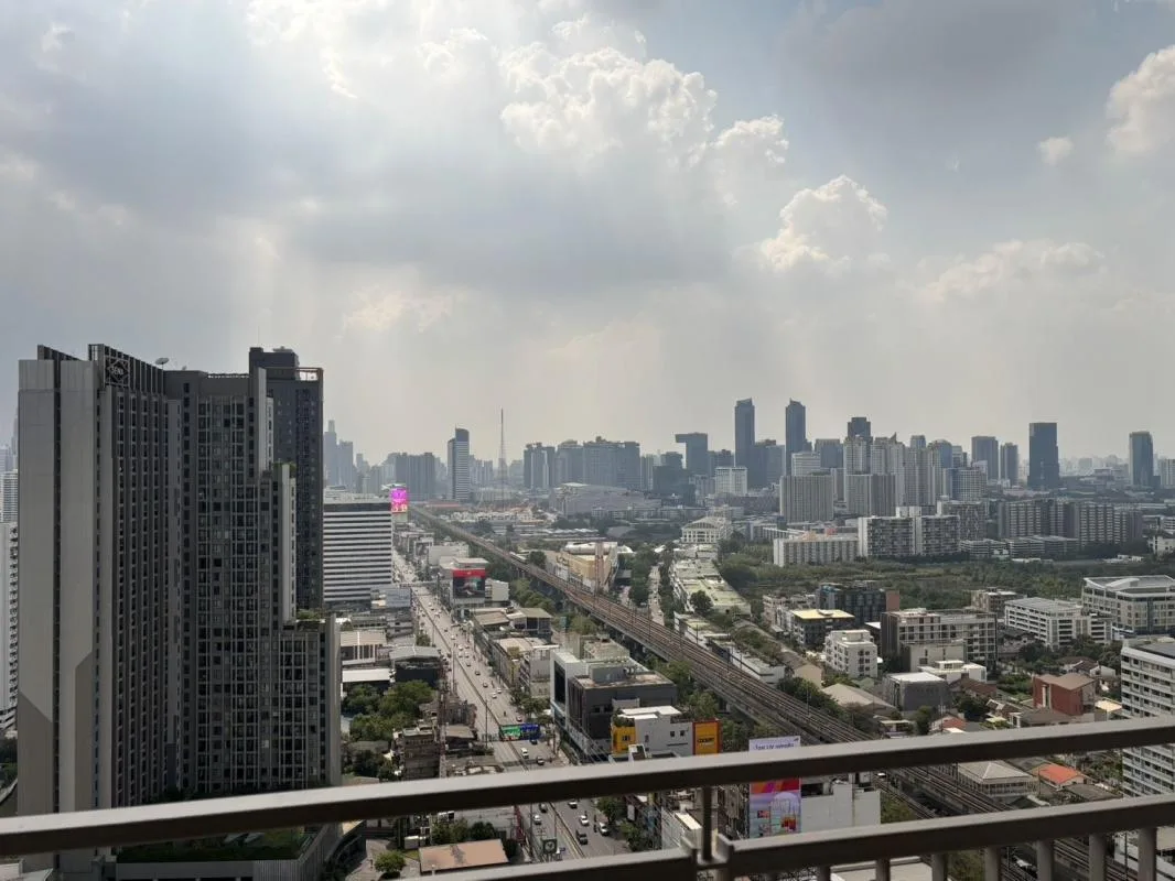 Property photos for Thru Thonglor