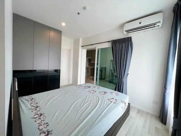 Property photos for The Key Sathorn - Charoenraj