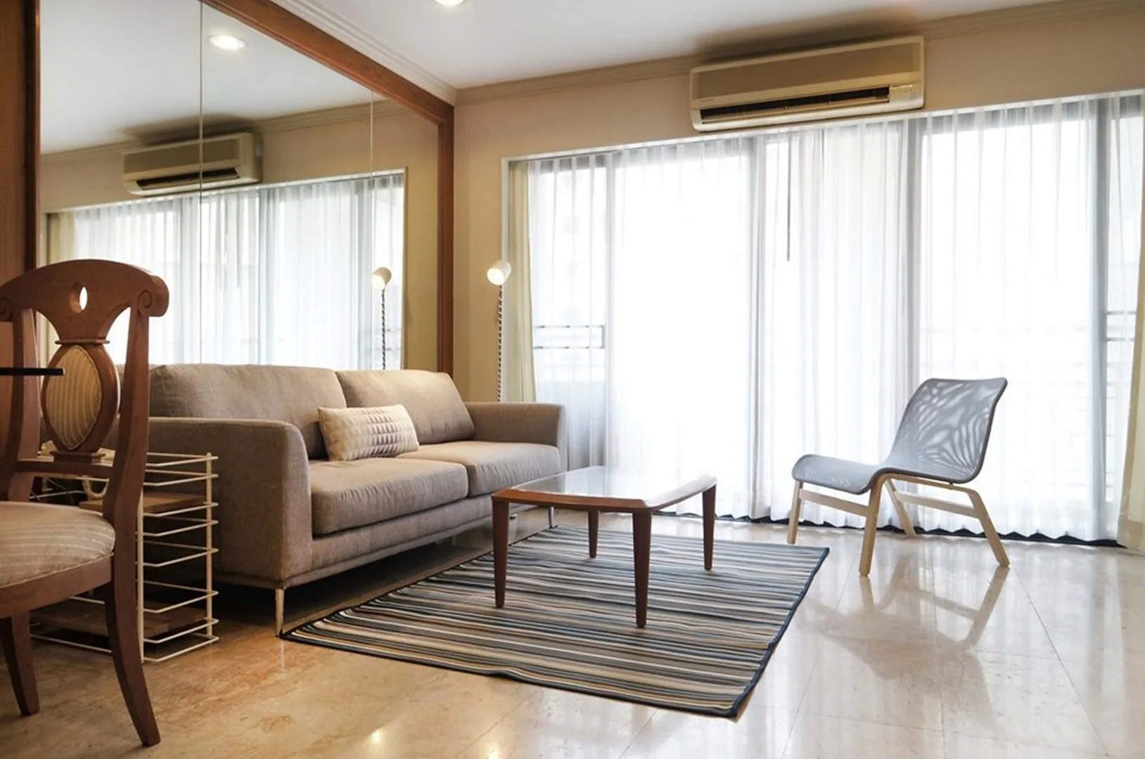 Property photos for Green Point Silom