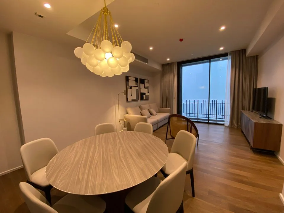 Property photos for Muniq Langsuan