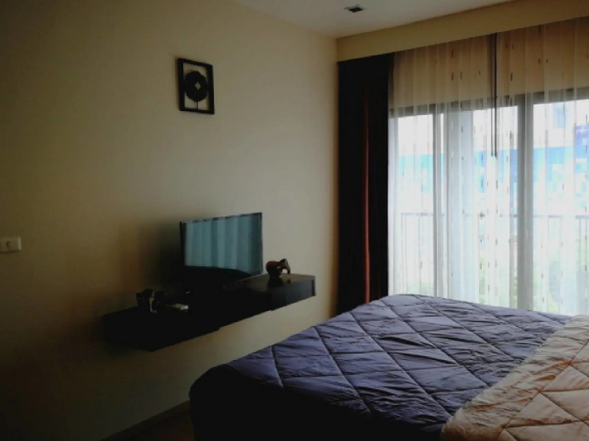 Property photos for Noble Reveal