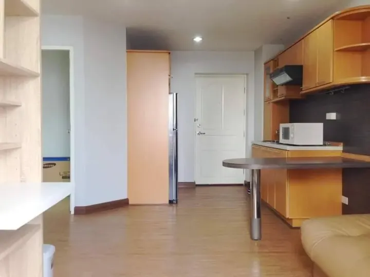 Property photos for Baan Pathumwan