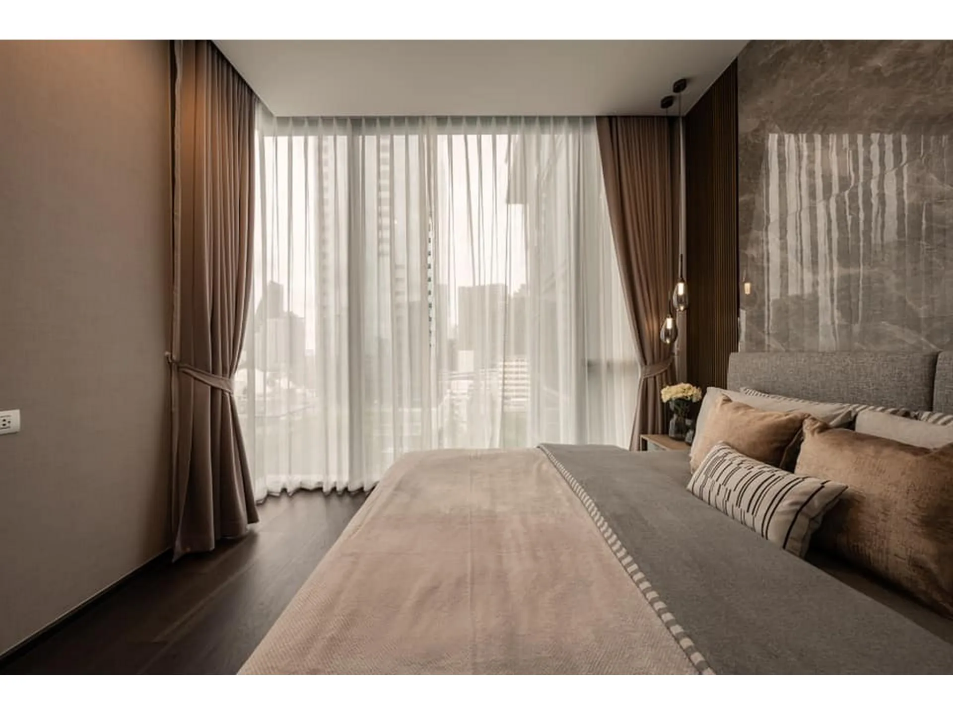 Property photos for Laviq Sukhumvit 57