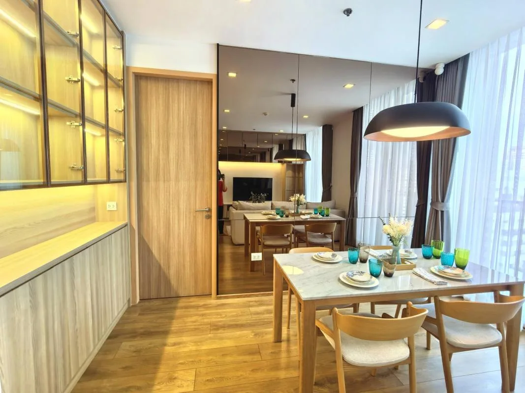 Property photos for Noble BE 33