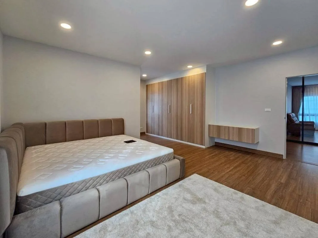 Property photos for Centro Bangna - Km.7