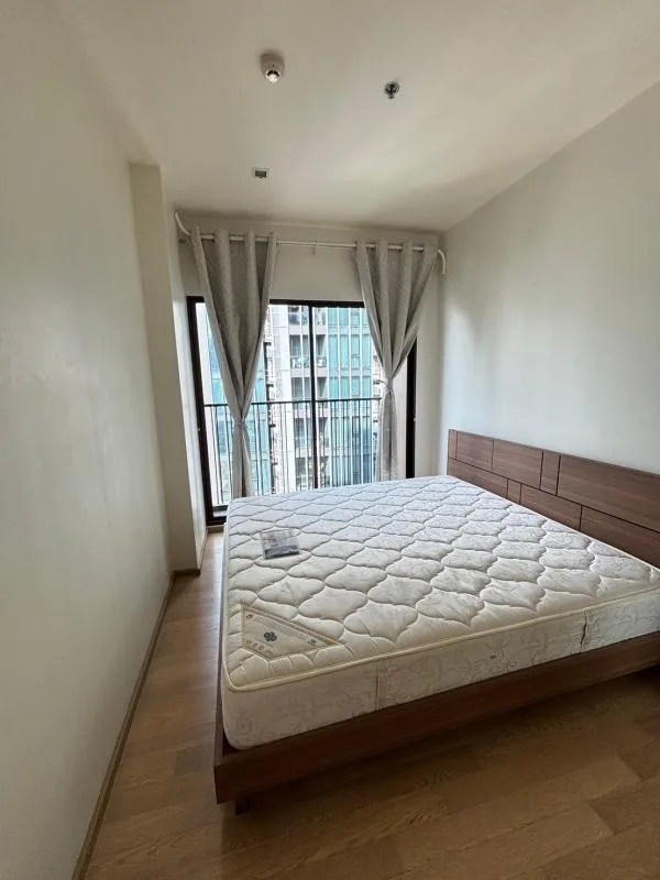 Property photos for Noble Refine
