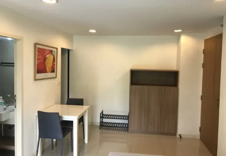 Property photos for Zenith Place Sukhumvit 42