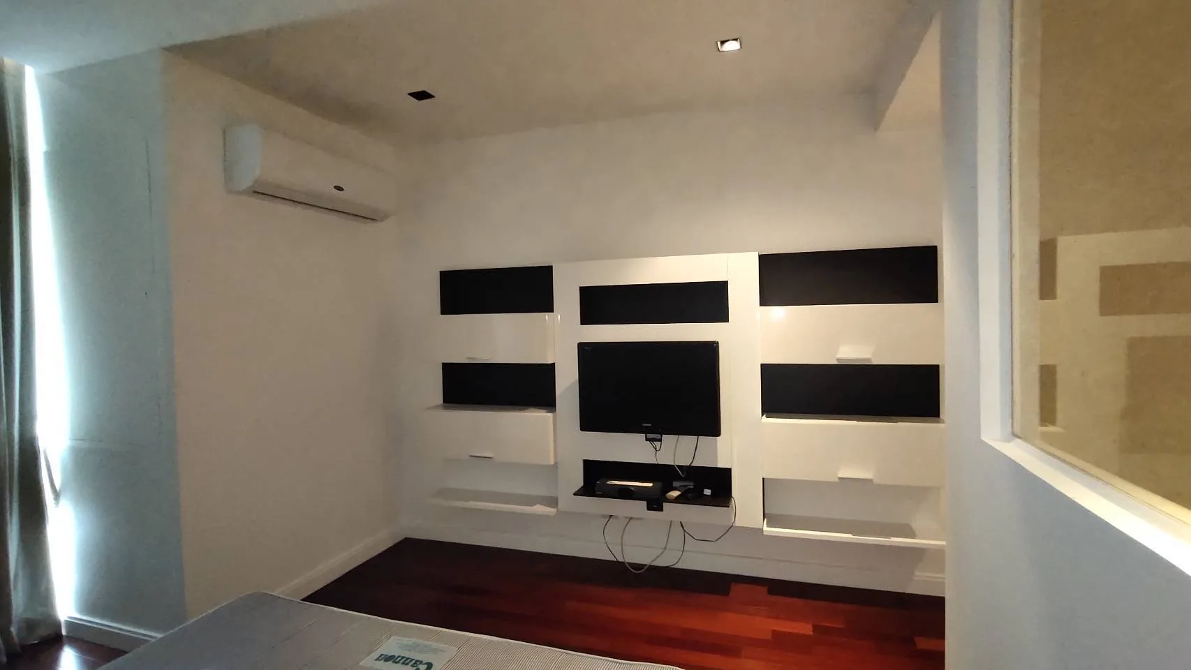 Property photos for Athenee Residence
