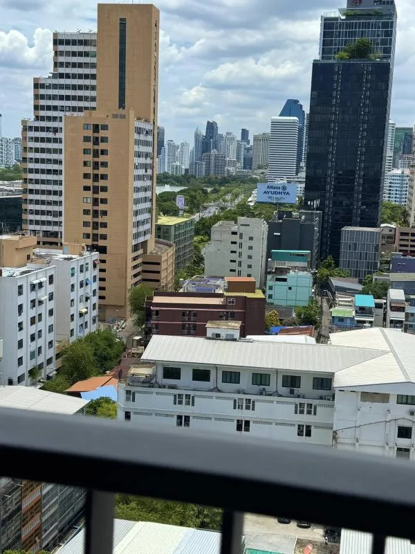 Property photos for Life Rama 4 - Asoke