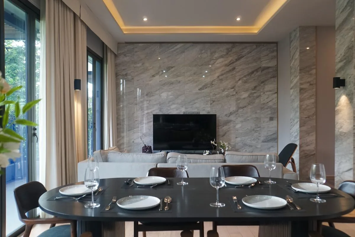 Property photos for Arna Ekamai