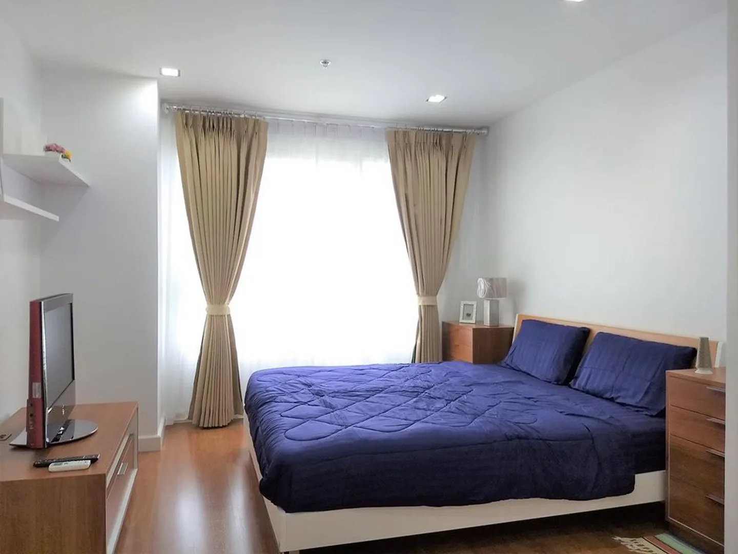 Property photos for Condo One X Sukhumvit 26
