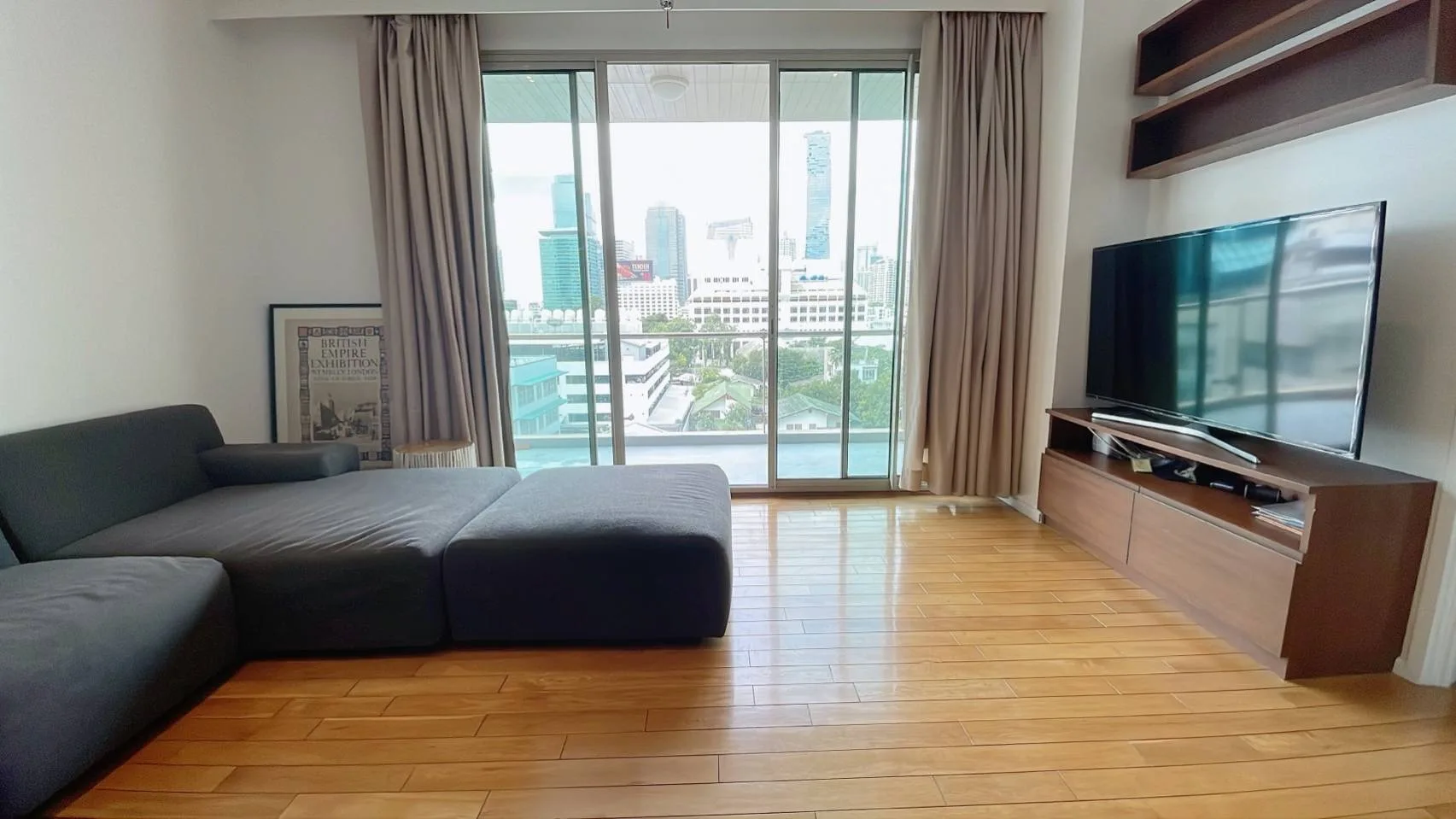 Property photos for The Legend Saladaeng
