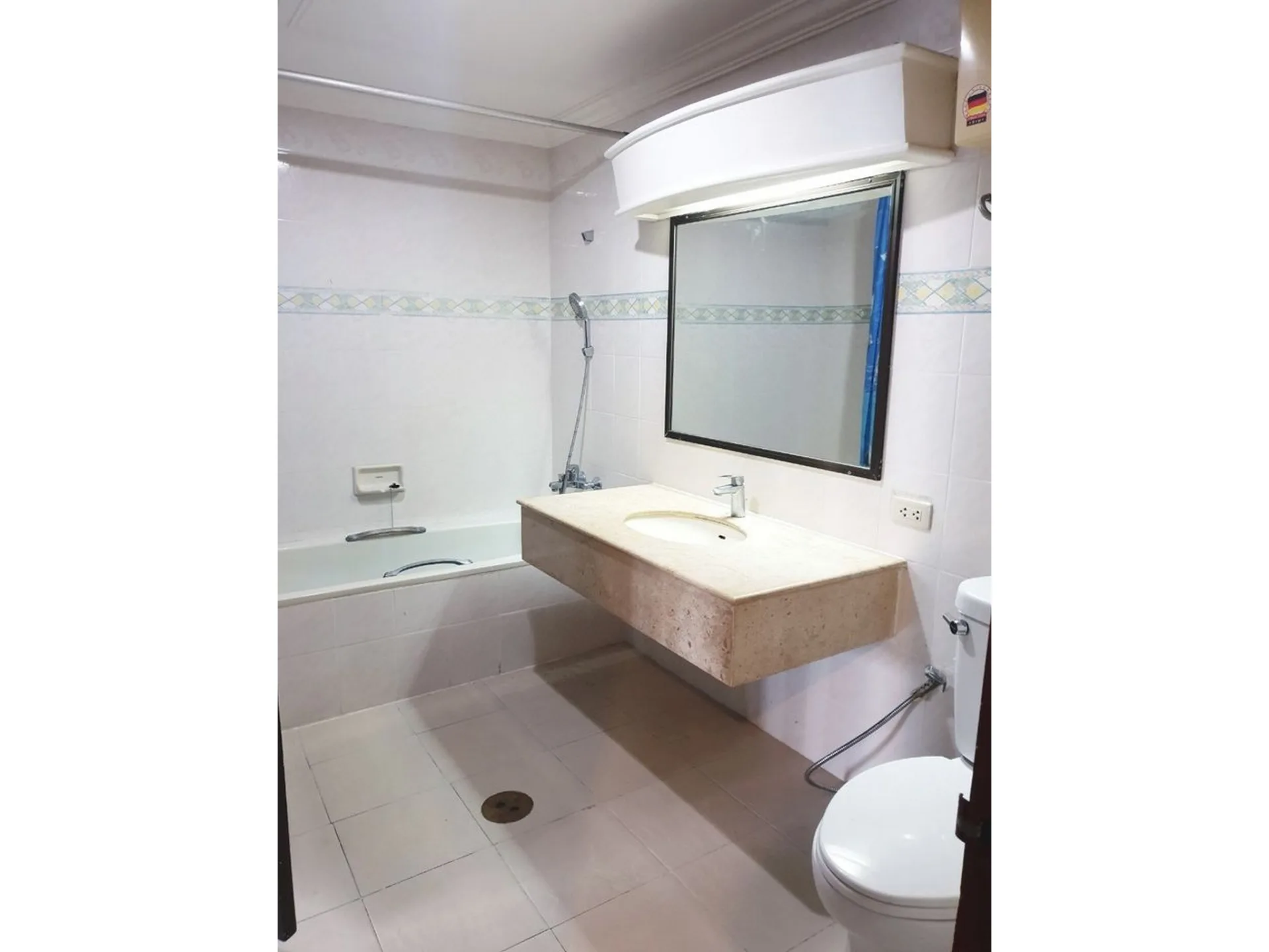 Property photos for Acadamia Grand Tower