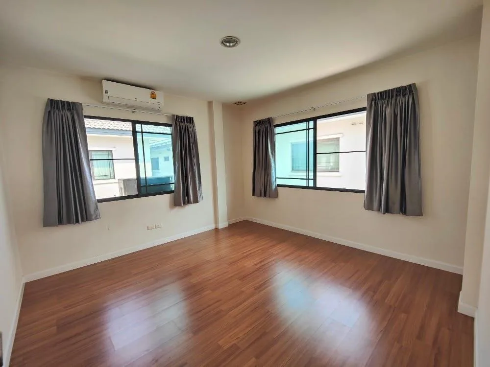 Property photos for Mantana Lake Watcharapol