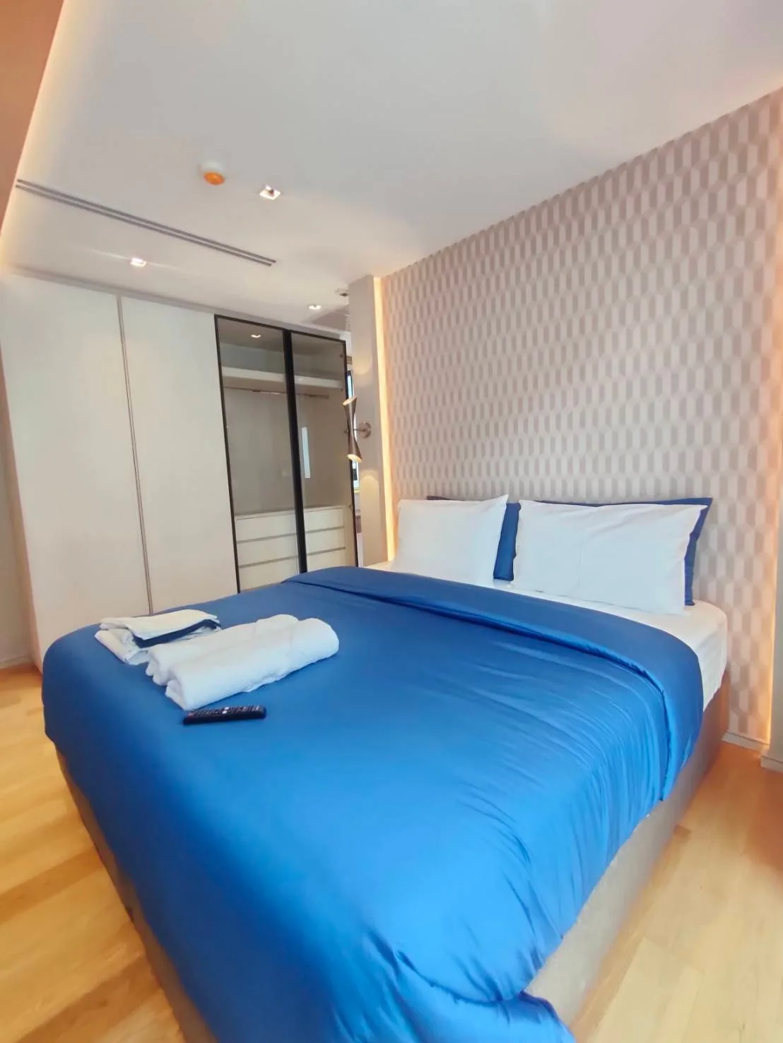 Property photos for 111 Residence Luxury Apartment Sukhumvit 39