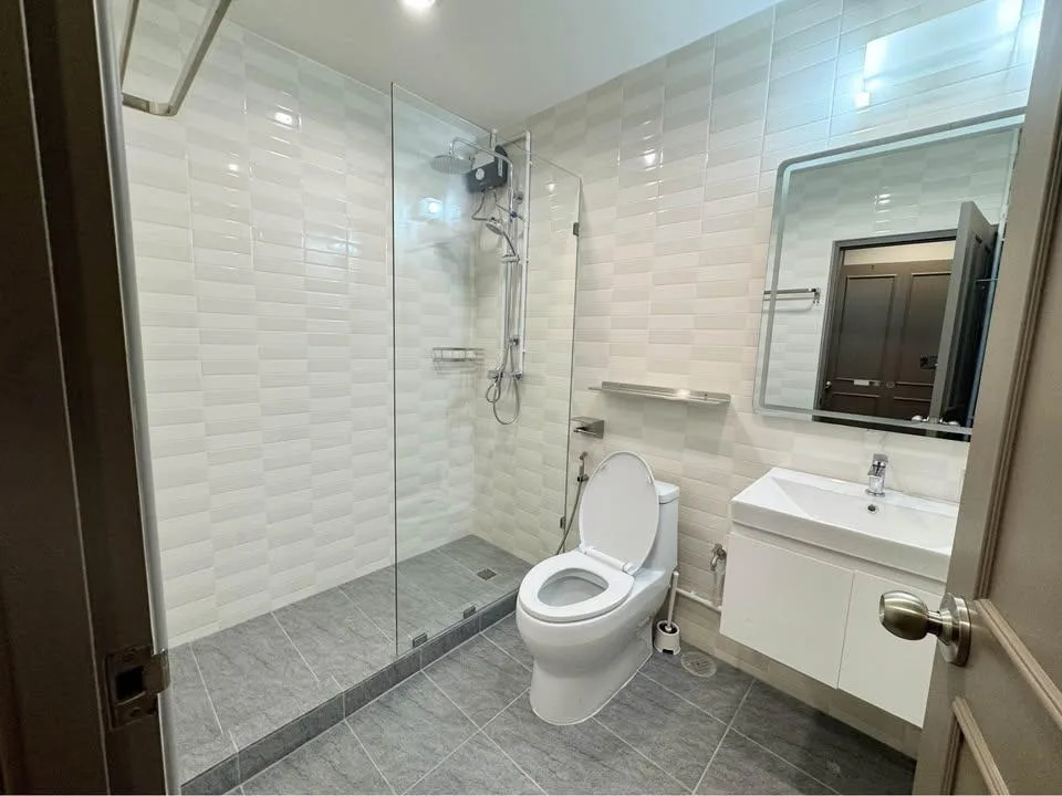 Property photos for Sampoom Garden