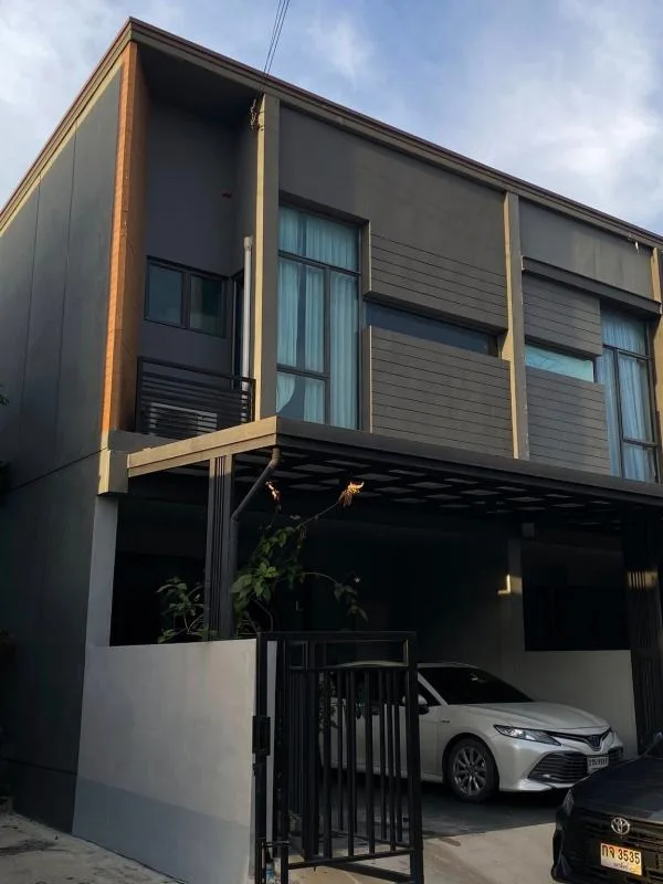 Property photos for Verve Rama 9